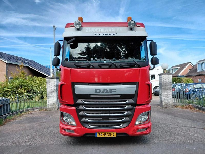 DAF XF 460 Manuel Gearbox 6x2 Container Truck - Kancalı yükleyici kamyon: fotoğraf 5 DAF XF 460 Manuel Gearbox 6x2 Container Truck - Kancalı yükleyici kamyon: fotoğraf 5