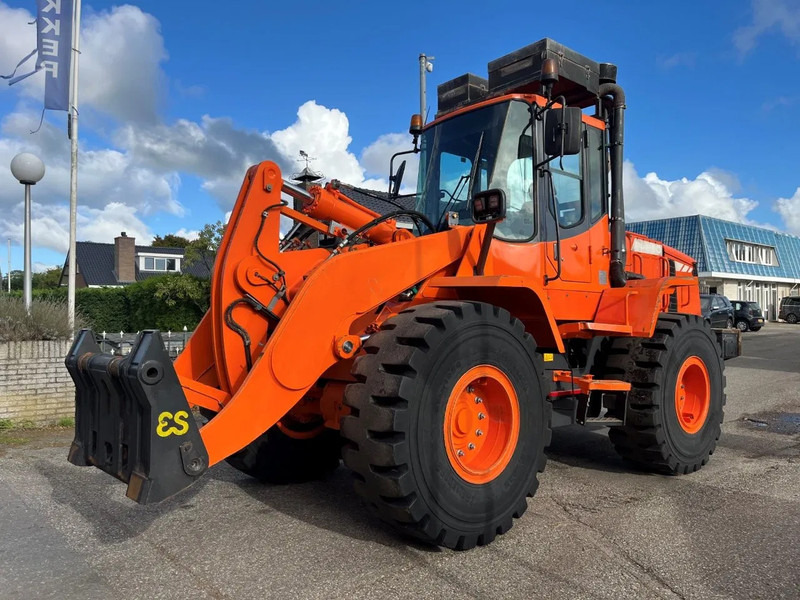 Doosan DL250 - Tekerlekli yükleyici: fotoğraf 1 Doosan DL250 - Tekerlekli yükleyici: fotoğraf 1