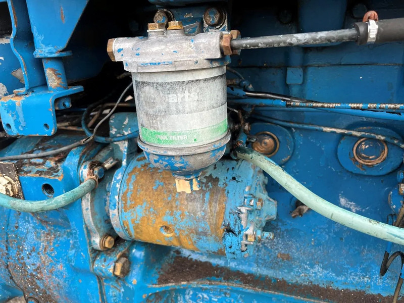 Ford 5000 5000 2WD Agricultural Tractor - Traktör: fotoğraf 5 Ford 5000 5000 2WD Agricultural Tractor - Traktör: fotoğraf 5