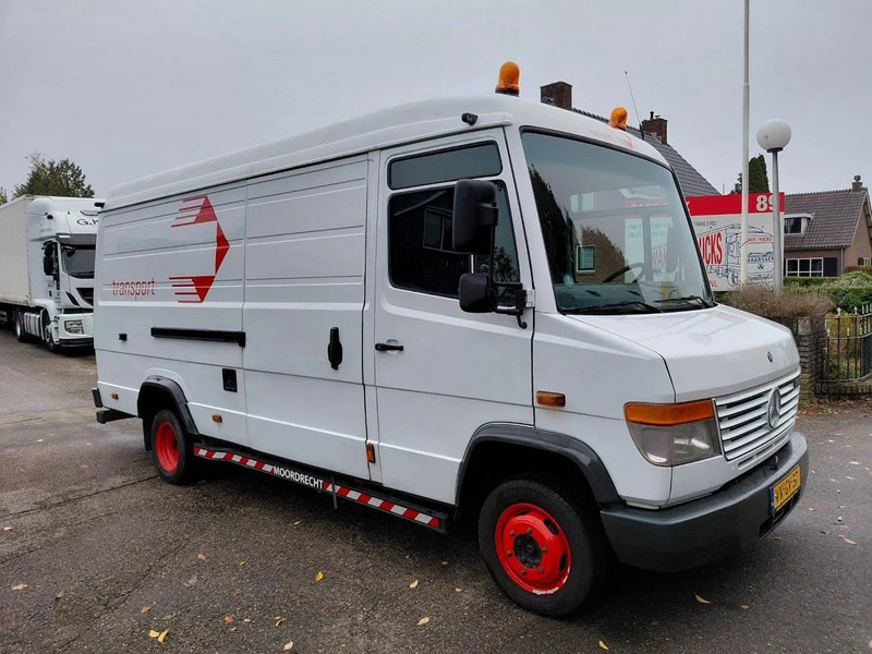 Mercedes-Benz 512 D - Küçük panelvan: fotoğraf 2 Mercedes-Benz 512 D - Küçük panelvan: fotoğraf 2