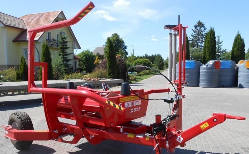 METAL-FACH Owijarka do bel Z577/ Samozaładowcza - Silaj paketleme makinesi: fotoğraf 4 METAL-FACH Owijarka do bel Z577/ Samozaładowcza - Silaj paketleme makinesi: fotoğraf 4