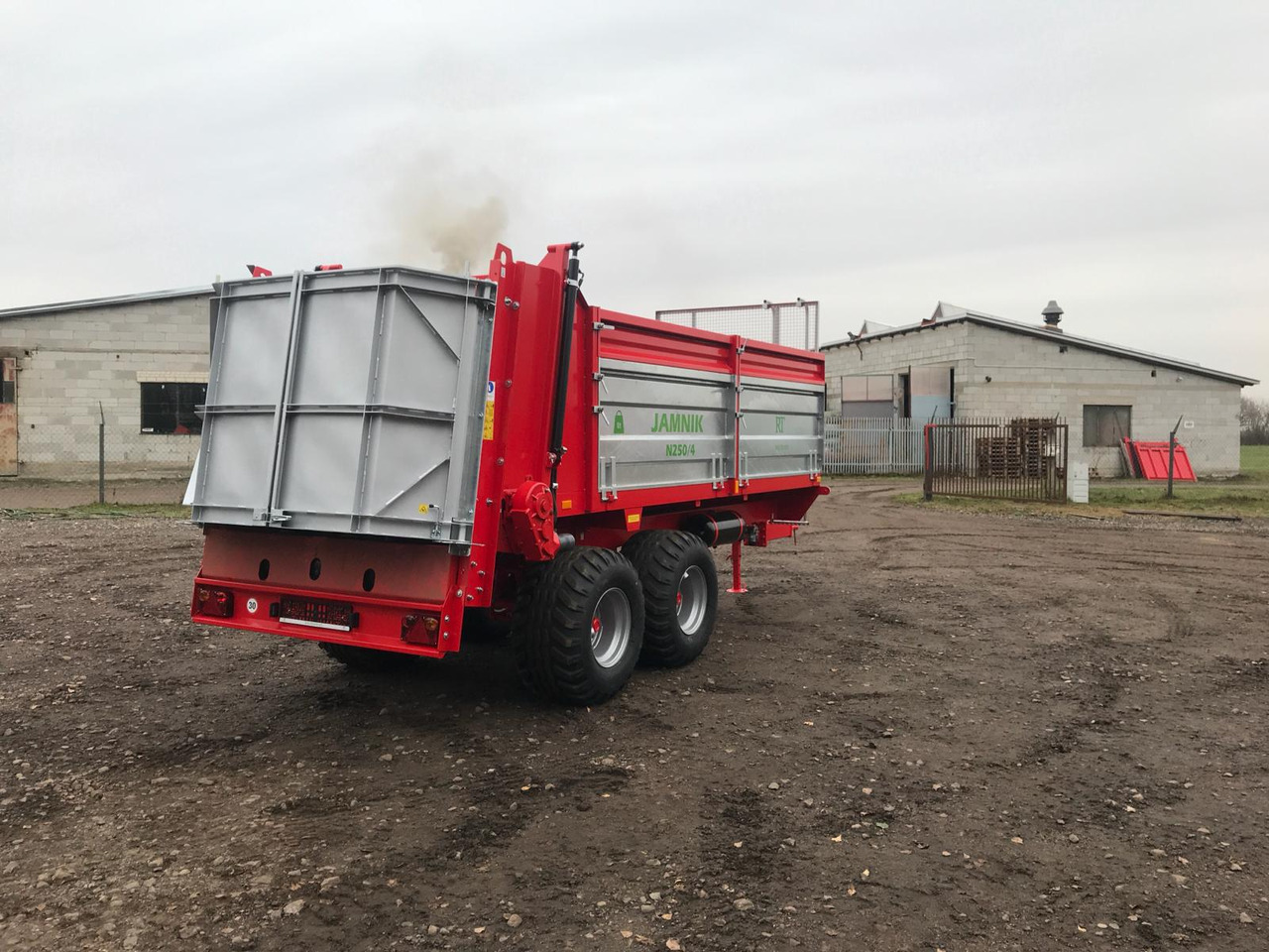 ROLTRANS N 250/4 Jamnik 8t - Gübresi serpme makinesi: fotoğraf 1 ROLTRANS N 250/4 Jamnik 8t - Gübresi serpme makinesi: fotoğraf 1