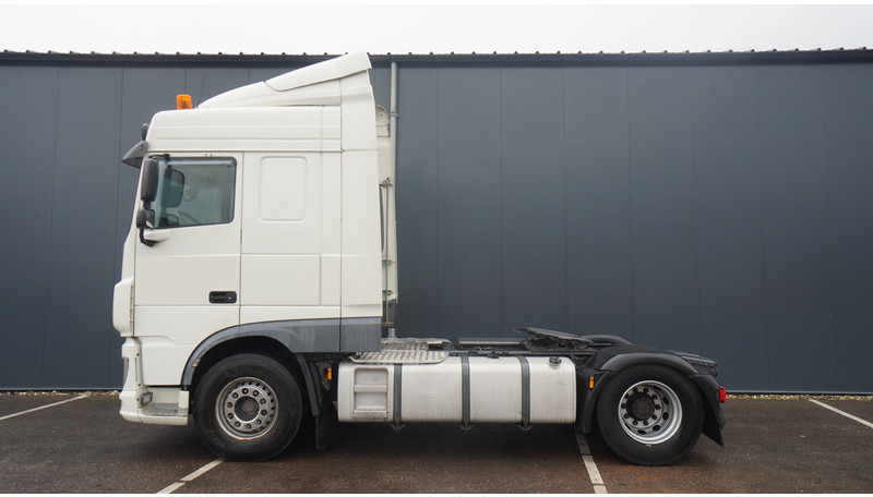DAF XF 440 EURO 6 SPACECAB - Çekici: fotoğraf 1 DAF XF 440 EURO 6 SPACECAB - Çekici: fotoğraf 1