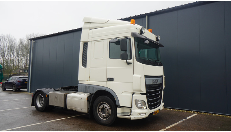 DAF XF 440 EURO 6 SPACECAB - Çekici: fotoğraf 4 DAF XF 440 EURO 6 SPACECAB - Çekici: fotoğraf 4