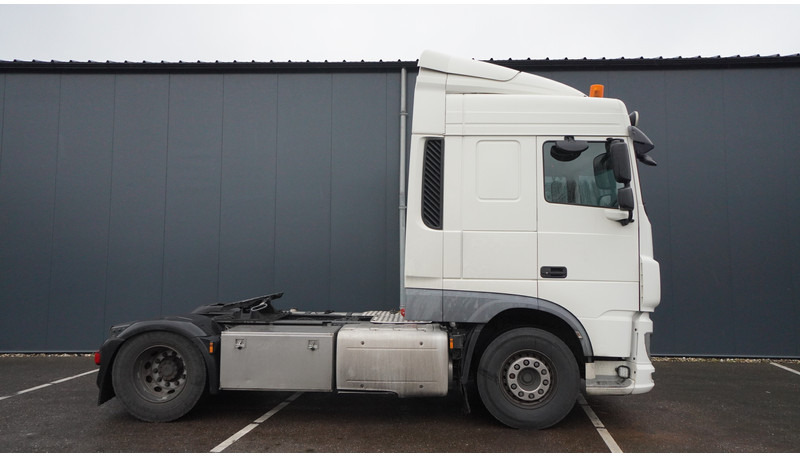 DAF XF 440 SPACECAB EURO 6 872.000KM - Çekici: fotoğraf 2 DAF XF 440 SPACECAB EURO 6 872.000KM - Çekici: fotoğraf 2