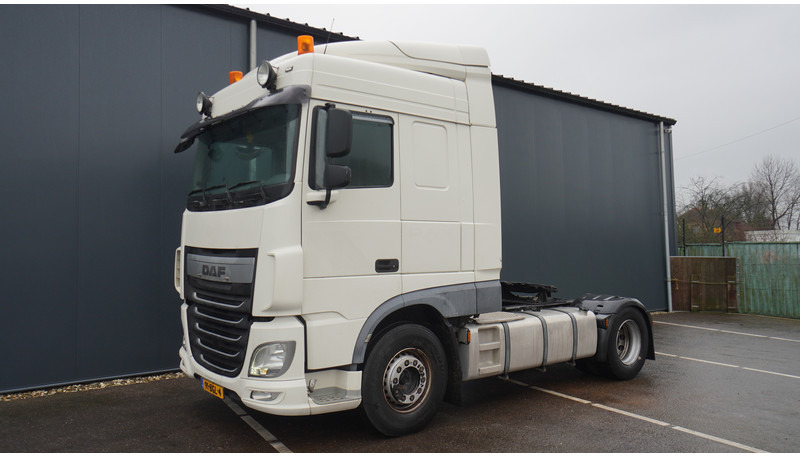 DAF XF 440 SPACECAB EURO 6 - Çekici: fotoğraf 3 DAF XF 440 SPACECAB EURO 6 - Çekici: fotoğraf 3