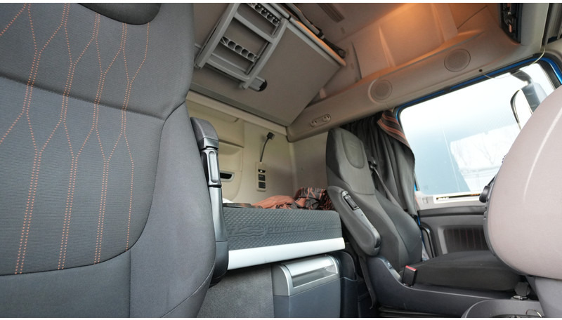 Çekici DAF XF 480 SSC EURO 6 835.000KM: fotoğraf 7 Çekici DAF XF 480 SSC EURO 6 835.000KM: fotoğraf 7