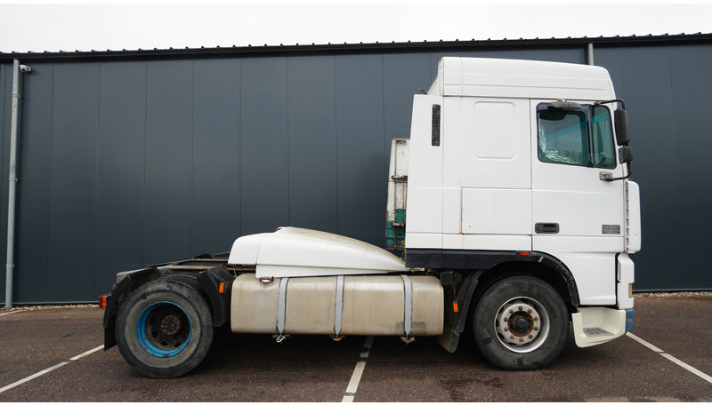 DAF XF 95.380 SC MANUAL GEARBOX EURO 3 - Çekici: fotoğraf 2 DAF XF 95.380 SC MANUAL GEARBOX EURO 3 - Çekici: fotoğraf 2