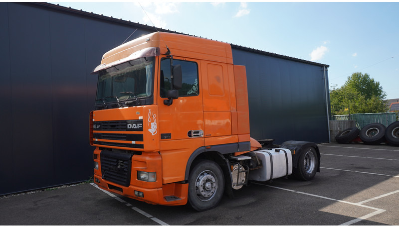 DAF XF 95.380 SC MANUAL GEARBOX - Çekici: fotoğraf 4 DAF XF 95.380 SC MANUAL GEARBOX - Çekici: fotoğraf 4