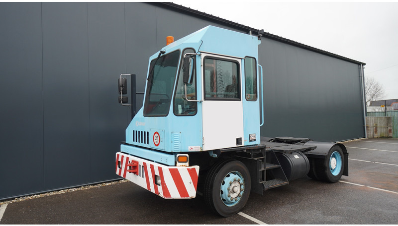 Kalmar ST 122 TERMINAL TRUCK 25 KM - Çekici: fotoğraf 3 Kalmar ST 122 TERMINAL TRUCK 25 KM - Çekici: fotoğraf 3