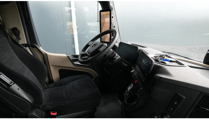 Mercedes-Benz ACTROS 1945 GIGASPACE 728.200KM - Çekici: fotoğraf 5 Mercedes-Benz ACTROS 1945 GIGASPACE 728.200KM - Çekici: fotoğraf 5