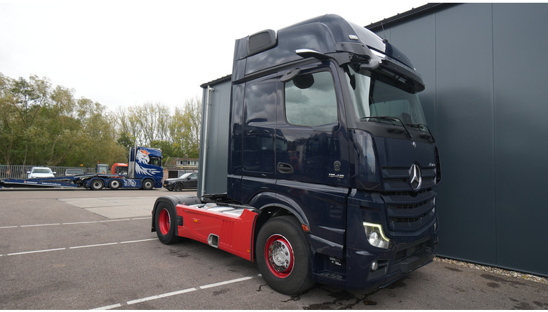 Mercedes-Benz ACTROS 1945 GIGASPACE 747.600KM - Çekici: fotoğraf 4 Mercedes-Benz ACTROS 1945 GIGASPACE 747.600KM - Çekici: fotoğraf 4