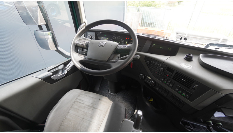 Volvo FH 460 6X2 EURO 6 GLOBETROTTER - Çekici: fotoğraf 5 Volvo FH 460 6X2 EURO 6 GLOBETROTTER - Çekici: fotoğraf 5