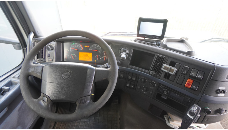 Volvo FH 480 6X2 ADR EURO 5 COMPRESSOR PUMP - Çekici: fotoğraf 3 Volvo FH 480 6X2 ADR EURO 5 COMPRESSOR PUMP - Çekici: fotoğraf 3