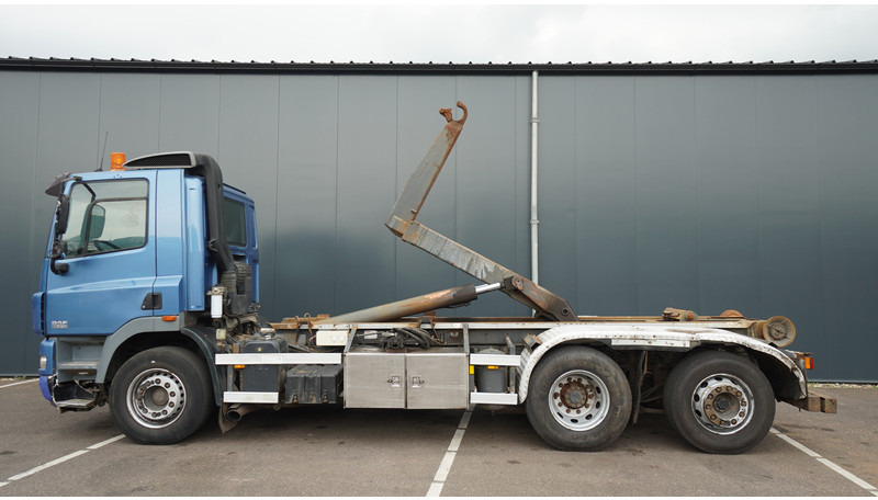 DAF CF 85.410 6X2 HOOKARM SYSTEM 681.000KM - Kancalı yükleyici kamyon: fotoğraf 1 DAF CF 85.410 6X2 HOOKARM SYSTEM 681.000KM - Kancalı yükleyici kamyon: fotoğraf 1