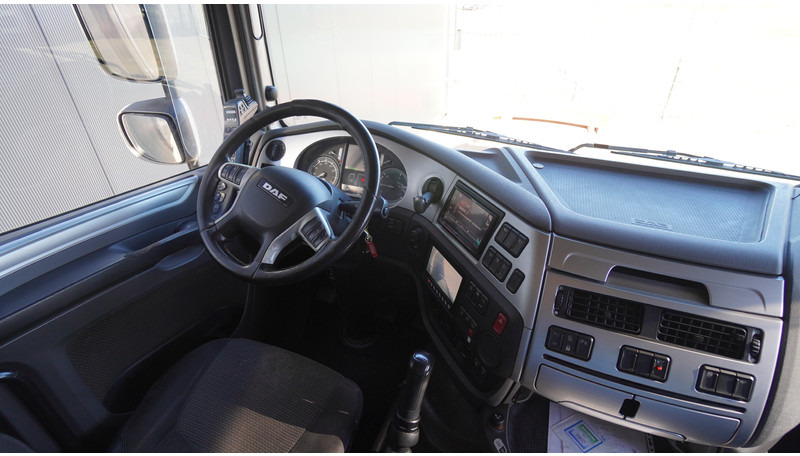 DAF XF460 8X2 HOOKARM SYSTEM TRUCK - Kancalı yükleyici kamyon: fotoğraf 4 DAF XF460 8X2 HOOKARM SYSTEM TRUCK - Kancalı yükleyici kamyon: fotoğraf 4