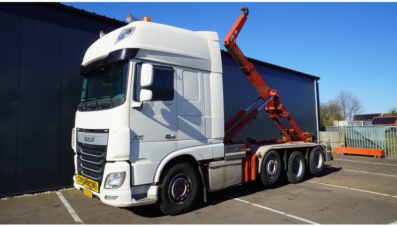 DAF XF460 8X2 HOOKARM SYSTEM TRUCK - Kancalı yükleyici kamyon: fotoğraf 2 DAF XF460 8X2 HOOKARM SYSTEM TRUCK - Kancalı yükleyici kamyon: fotoğraf 2