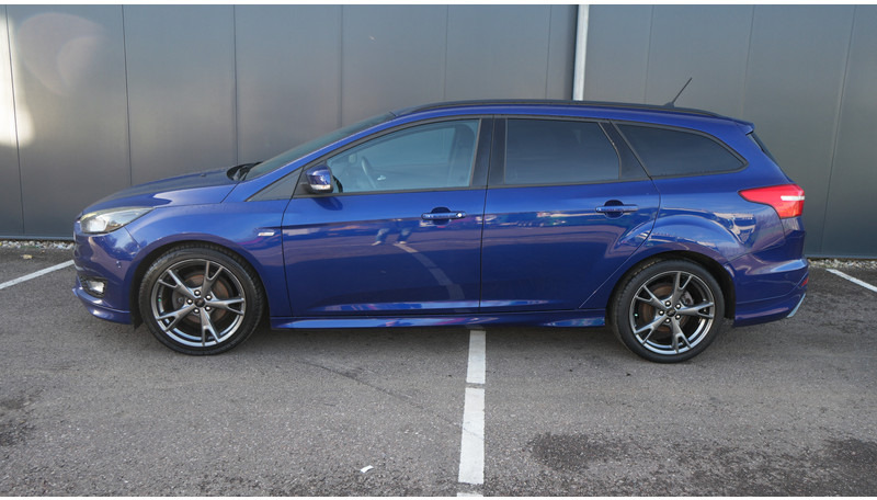 Ford Focus WAGON 1.5TDCI ST-Line - Minibüs, Minivan: fotoğraf 1 Ford Focus WAGON 1.5TDCI ST-Line - Minibüs, Minivan: fotoğraf 1