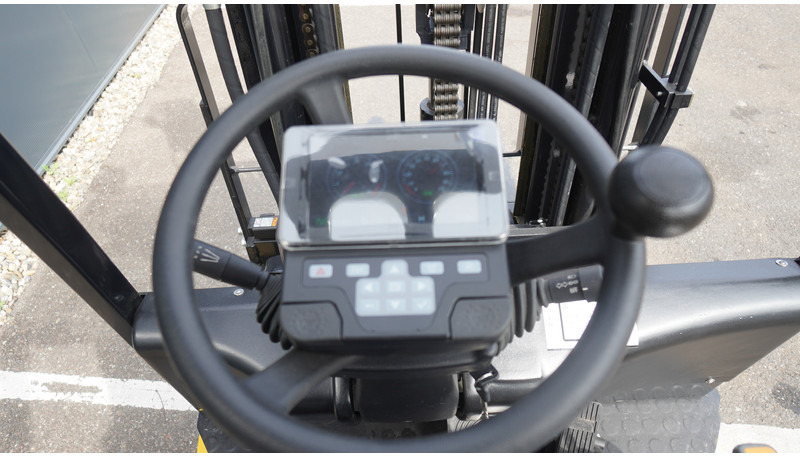 Eurotrac FE18-S 1.8 TON TRIPLEX 3-STAGE NEW FORKLIFT - İş makinaları: fotoğraf 5 Eurotrac FE18-S 1.8 TON TRIPLEX 3-STAGE NEW FORKLIFT - İş makinaları: fotoğraf 5