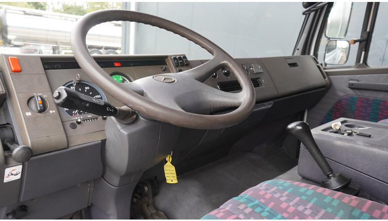 Mercedes-Benz 814 MACHINE TRANSPORTER EURO 2 409.000KM - Kamyon: fotoğraf 5 Mercedes-Benz 814 MACHINE TRANSPORTER EURO 2 409.000KM - Kamyon: fotoğraf 5