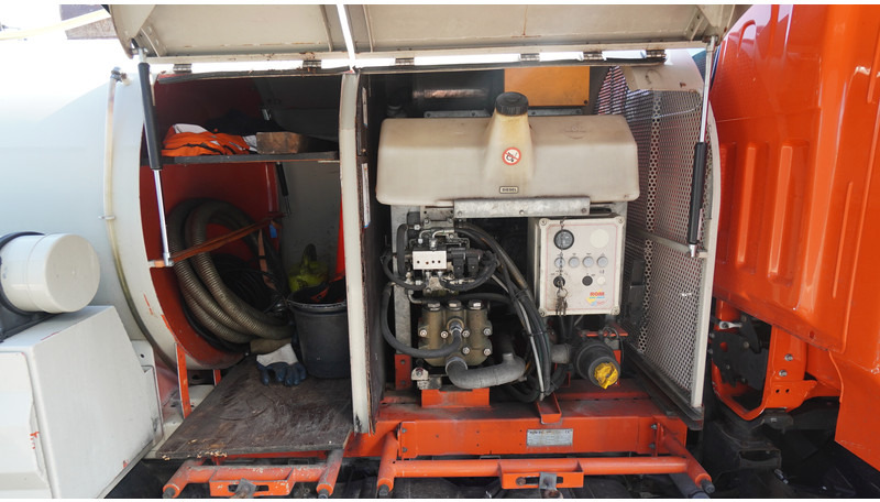 Renault Maxity 130-35/6 CC BROKEN ENGINE HIGH PRESSURE AND VACUUM SYSTEM - Kamyonet: fotoğraf 5 Renault Maxity 130-35/6 CC BROKEN ENGINE HIGH PRESSURE AND VACUUM SYSTEM - Kamyonet: fotoğraf 5