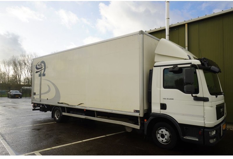 MAN TGL 12.220 CLOSED BOX EURO 5 D HOLLANDIA - Kapalı kasa kamyon: fotoğraf 4 MAN TGL 12.220 CLOSED BOX EURO 5 D HOLLANDIA - Kapalı kasa kamyon: fotoğraf 4