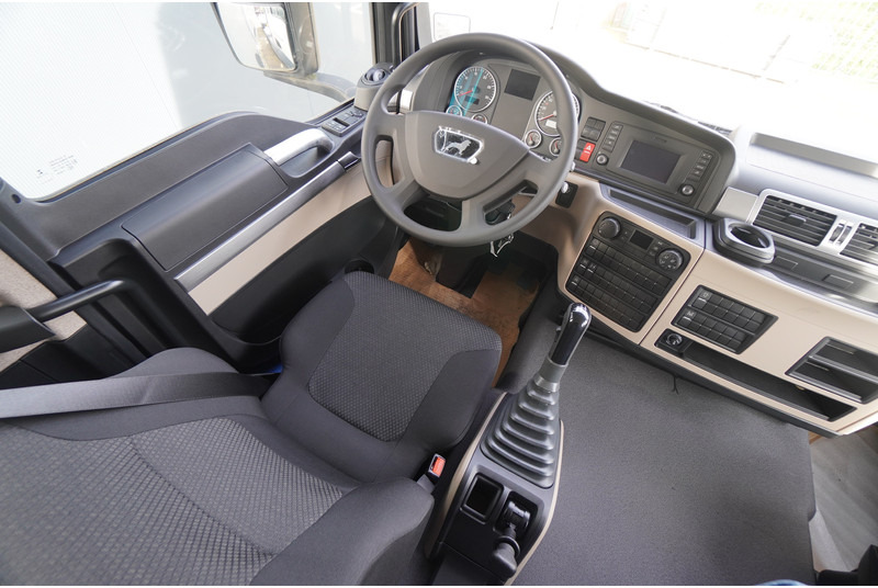 MAN TGS41.400 8X4 BB-WW NEW UNUSED CHASSIS EURO3 - Şasi kamyon: fotoğraf 5 MAN TGS41.400 8X4 BB-WW NEW UNUSED CHASSIS EURO3 - Şasi kamyon: fotoğraf 5