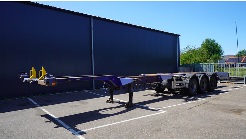 Pacton 3 AXLE MULTI CONTAINER TRANSPORT TRAILER EXTENDABLE 45 FT - Konteynır taşıyıcı/ Yedek karoser dorse: fotoğraf 2 Pacton 3 AXLE MULTI CONTAINER TRANSPORT TRAILER EXTENDABLE 45 FT - Konteynır taşıyıcı/ Yedek karoser dorse: fotoğraf 2