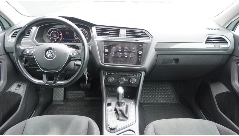 Volkswagen Tiguan 2.0 TDI R LINE 4MOTION - Minibüs, Minivan: fotoğraf 5 Volkswagen Tiguan 2.0 TDI R LINE 4MOTION - Minibüs, Minivan: fotoğraf 5