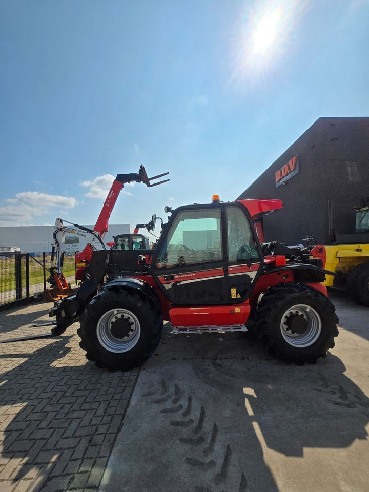Manitou MLT 845 H - Teleskopik yükleyici: fotoğraf 2 Manitou MLT 845 H - Teleskopik yükleyici: fotoğraf 2