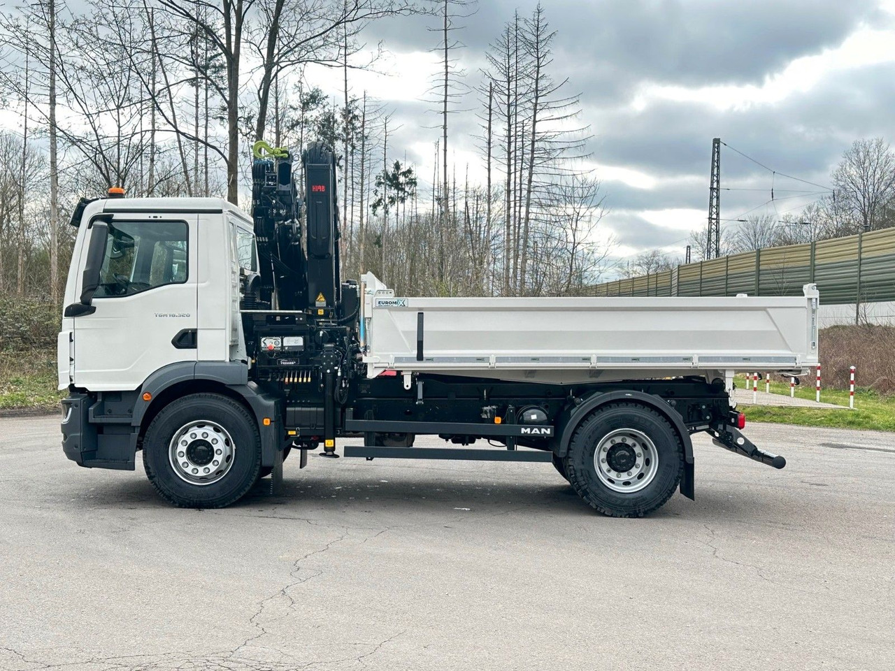 MAN TGM 18.320 4x2 Euro6e Hiab X-HiDuo 138DS-3 - Damperli kamyon, Vinçli kamyon: fotoğraf 5 MAN TGM 18.320 4x2 Euro6e Hiab X-HiDuo 138DS-3 - Damperli kamyon, Vinçli kamyon: fotoğraf 5