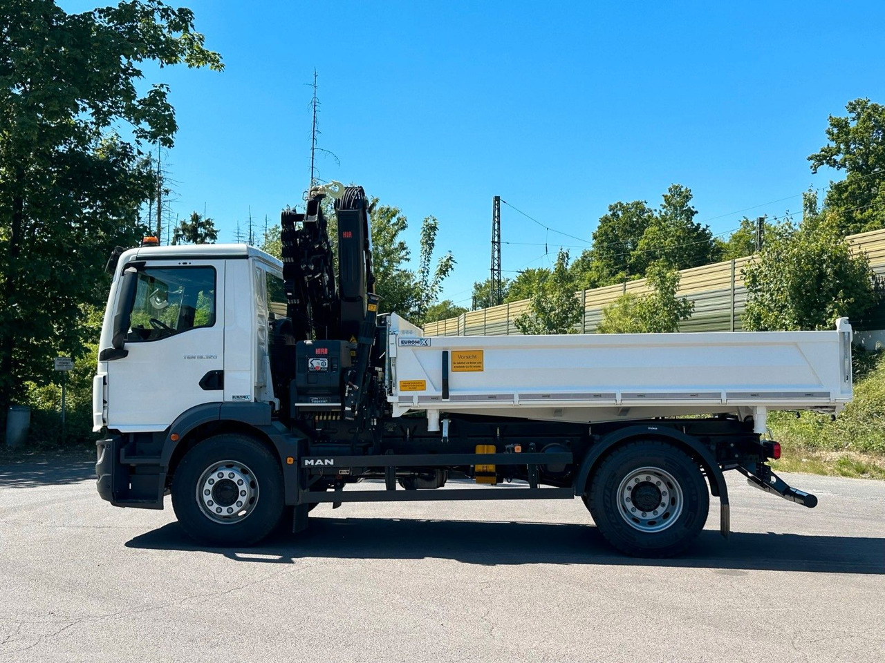 MAN TGM 18.320 4x2 Euro6e Hiab X-HiDuo 138DS-4 - Damperli kamyon, Vinçli kamyon: fotoğraf 3 MAN TGM 18.320 4x2 Euro6e Hiab X-HiDuo 138DS-4 - Damperli kamyon, Vinçli kamyon: fotoğraf 3