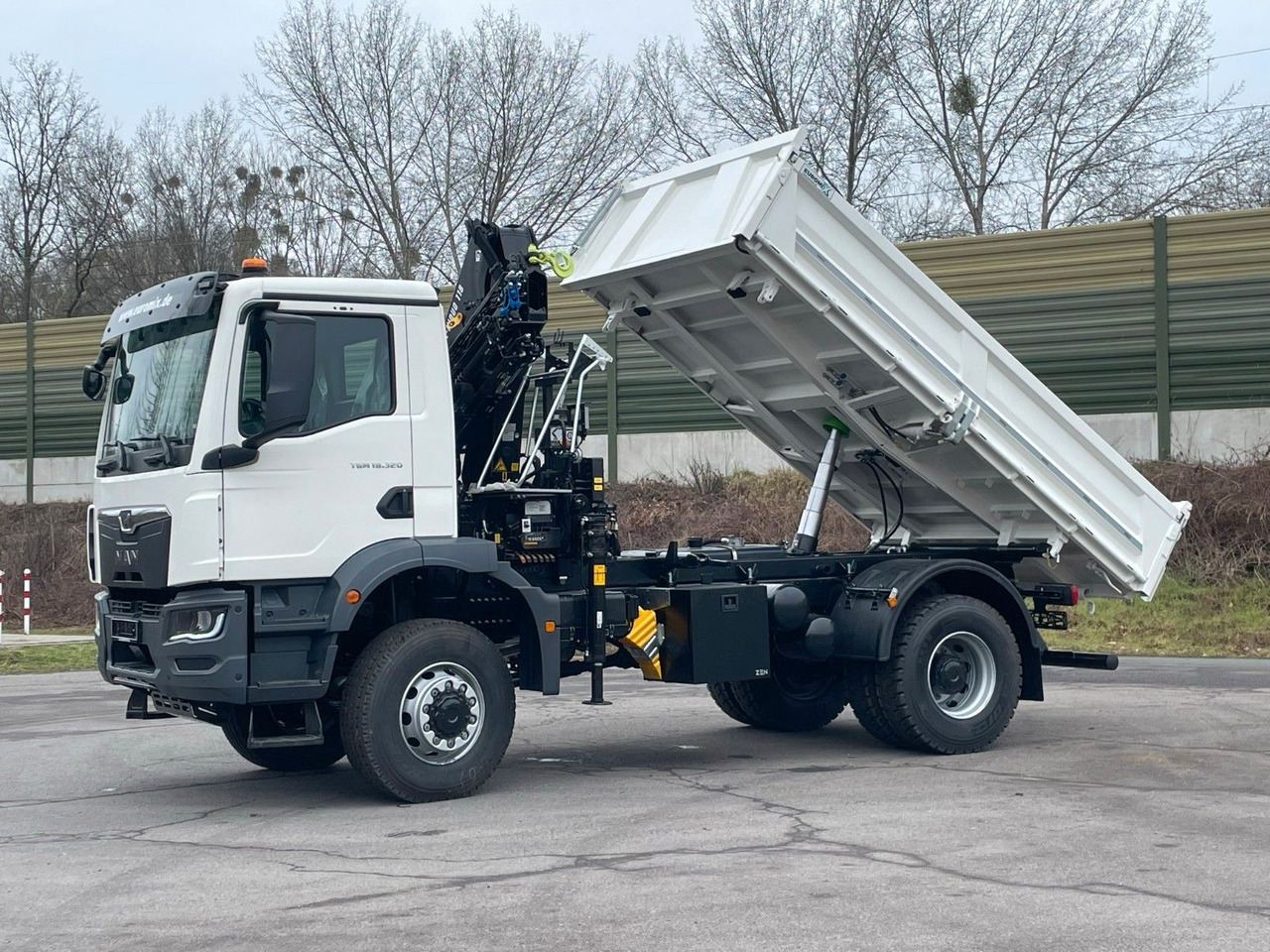 Damperli kamyon, Vinçli kamyon MAN TGM 18.320 4x4 Euro6e Hiab X-HiDuo 138DS-3: fotoğraf 22