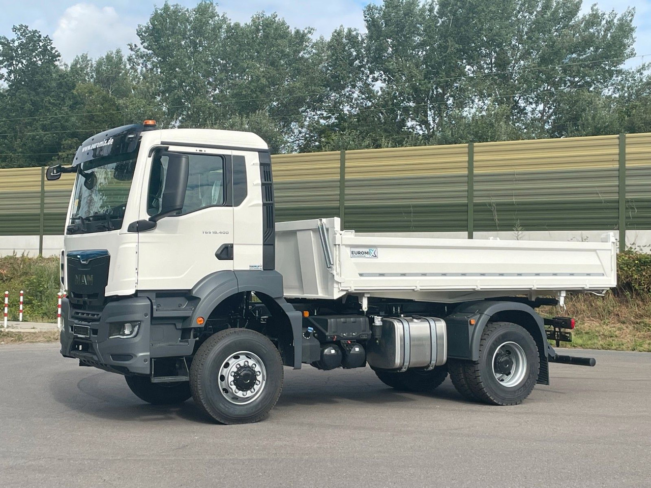 MAN TGS 18.400 TG3 4x4 Euro6e 3-Seiten-Kippe Euromix - Damperli kamyon: fotoğraf 1 MAN TGS 18.400 TG3 4x4 Euro6e 3-Seiten-Kippe Euromix - Damperli kamyon: fotoğraf 1
