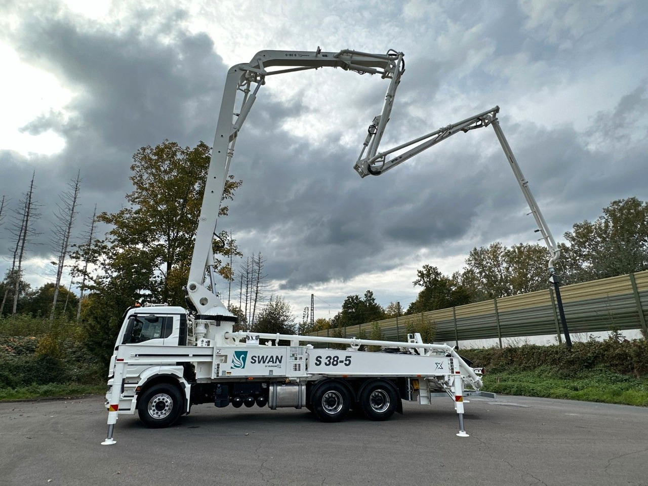 MAN TGS 26.510 6x4 SWAN TSP 38-5 160RZ ( 38m ) MAN TGS 26.510 6x4 SWAN TSP 38-5 160RZ ( 38m ) - Transmikser: fotoğraf 5 MAN TGS 26.510 6x4 SWAN TSP 38-5 160RZ ( 38m ) MAN TGS 26.510 6x4 SWAN TSP 38-5 160RZ ( 38m ) - Transmikser: fotoğraf 5