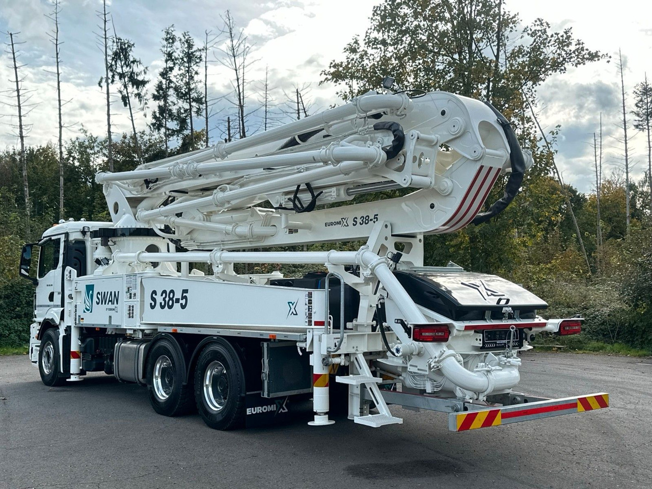 MAN TGS 26.510 6x4 SWAN TSP 38-5 160RZ ( 38m ) MAN TGS 26.510 6x4 SWAN TSP 38-5 160RZ ( 38m ) - Mobil beton pompası: fotoğraf 3 MAN TGS 26.510 6x4 SWAN TSP 38-5 160RZ ( 38m ) MAN TGS 26.510 6x4 SWAN TSP 38-5 160RZ ( 38m ) - Mobil beton pompası: fotoğraf 3
