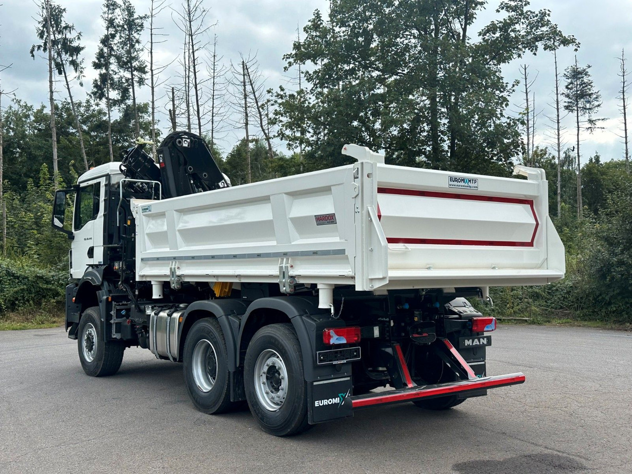 MAN TGS 28.440 6x4-4/3-Seiten- Kipper / Hiab 138-3 - Damperli kamyon, Vinçli kamyon: fotoğraf 4 MAN TGS 28.440 6x4-4/3-Seiten- Kipper / Hiab 138-3 - Damperli kamyon, Vinçli kamyon: fotoğraf 4