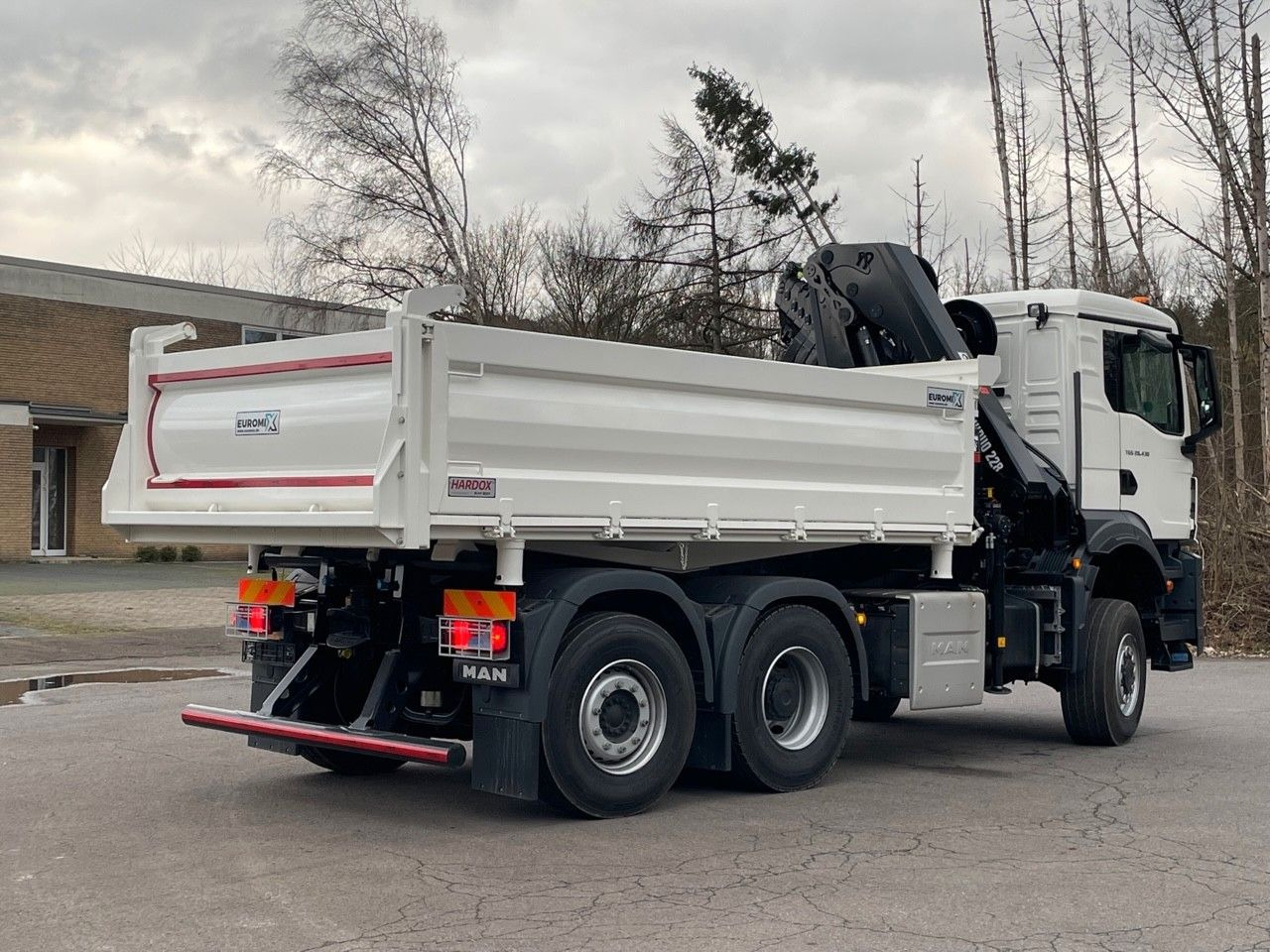 Damperli kamyon, Vinçli kamyon MAN TGS 28.440 6x4-4/3-Seiten- Kipper / Hiab 228-6: fotoğraf 7
