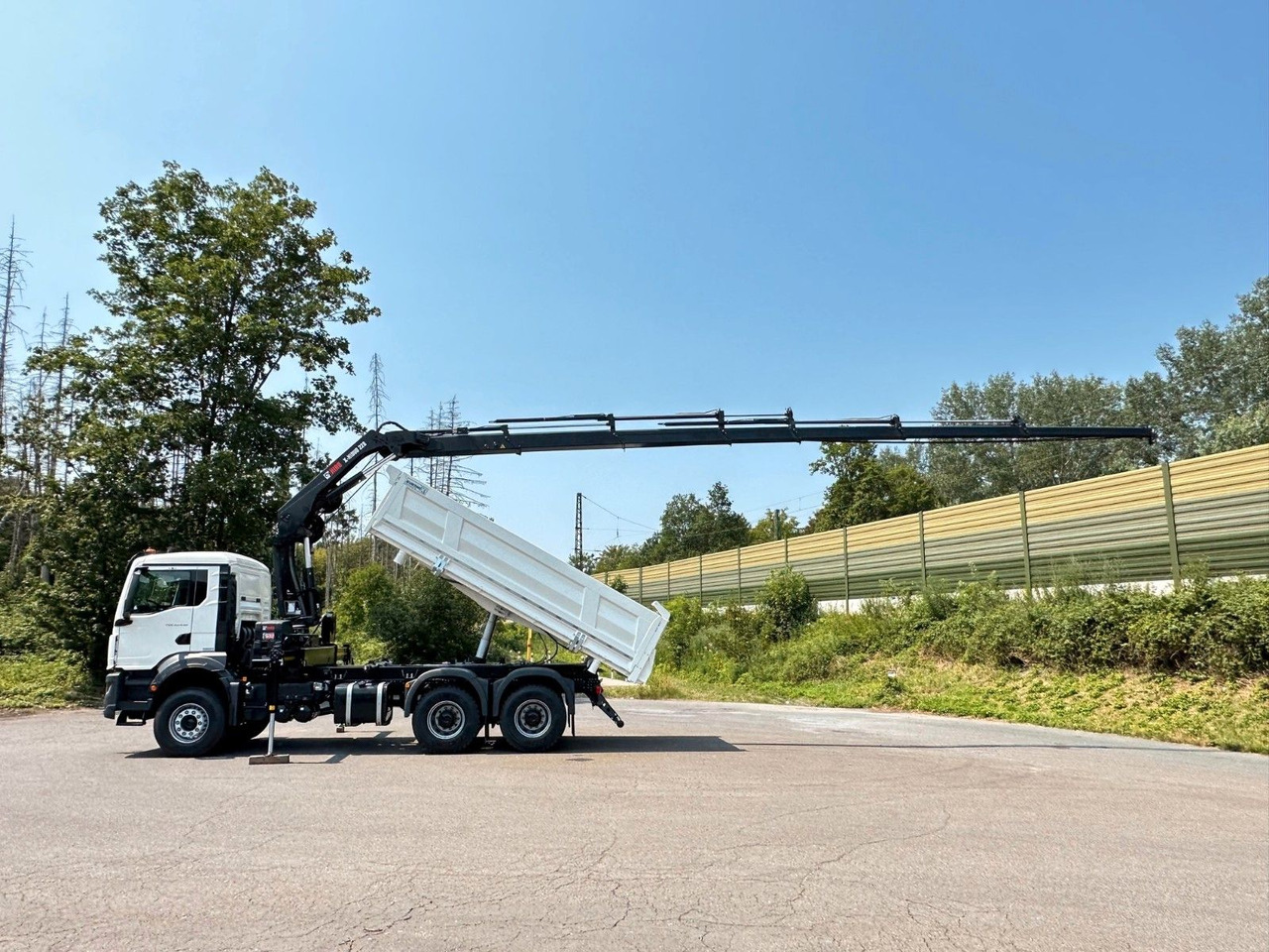 MAN TGS 33.440 6x4 /3-Seiten- Kipper / HIAB 228-6 - Damperli kamyon, Vinçli kamyon: fotoğraf 4 MAN TGS 33.440 6x4 /3-Seiten- Kipper / HIAB 228-6 - Damperli kamyon, Vinçli kamyon: fotoğraf 4