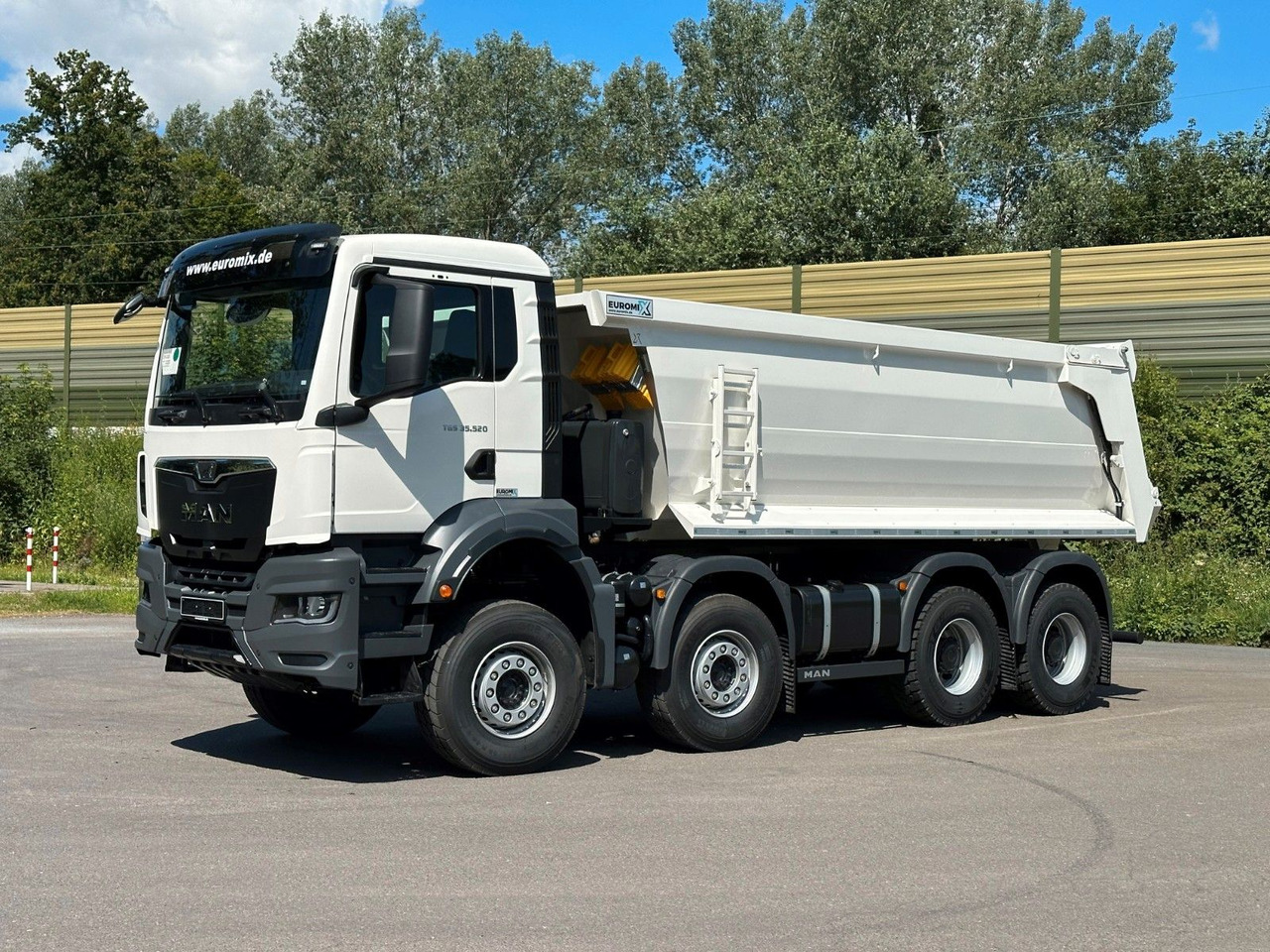 MAN TGS 37.520 8x4 EuromixMTP Mulden Kipper - Damperli kamyon: fotoğraf 1 MAN TGS 37.520 8x4 EuromixMTP Mulden Kipper - Damperli kamyon: fotoğraf 1