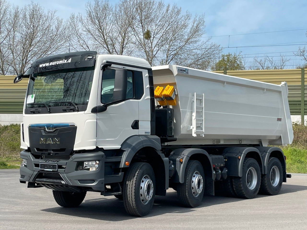 MAN TGS 41.400 8x4 / EUROMIX MTP 20m³/ EURO2 Kipper - Damperli kamyon: fotoğraf 2 MAN TGS 41.400 8x4 / EUROMIX MTP 20m³/ EURO2 Kipper - Damperli kamyon: fotoğraf 2