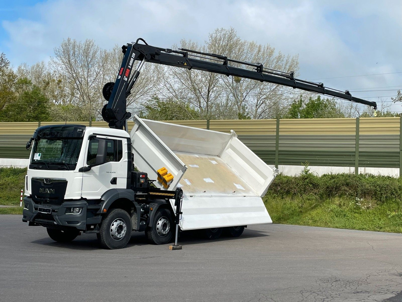 MAN TGS 41.480 8x4/Euro6e Euromix Kipper Hiab 228-6 - Damperli kamyon, Vinçli kamyon: fotoğraf 1 MAN TGS 41.480 8x4/Euro6e Euromix Kipper Hiab 228-6 - Damperli kamyon, Vinçli kamyon: fotoğraf 1
