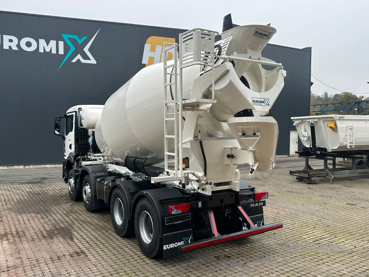 Damperli kamyon MAN TGS 41.480 8x4 WECHSELSYSTEM KIPPER+MISCHER: fotoğraf 16