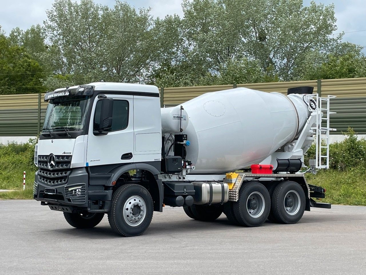 Mercedes-Benz 3348 6X4 Arcos 5 EuromixMTP EM 9 R - Transmikser: fotoğraf 2 Mercedes-Benz 3348 6X4 Arcos 5 EuromixMTP EM 9 R - Transmikser: fotoğraf 2