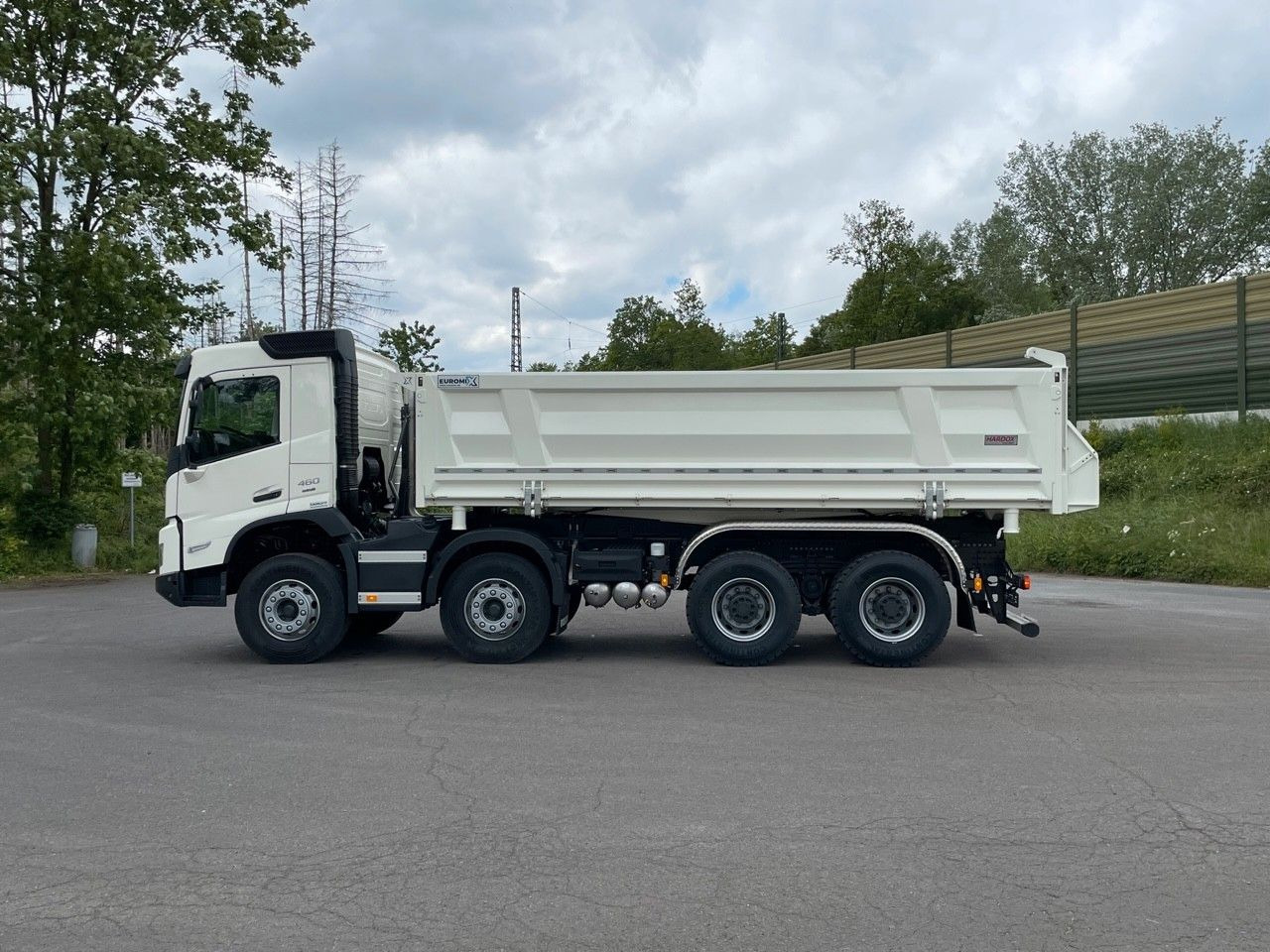 Volvo FMX 460 8x4 / EuromixMTP 3-Seiten-Kipper - Damperli kamyon: fotoğraf 3 Volvo FMX 460 8x4 / EuromixMTP 3-Seiten-Kipper - Damperli kamyon: fotoğraf 3