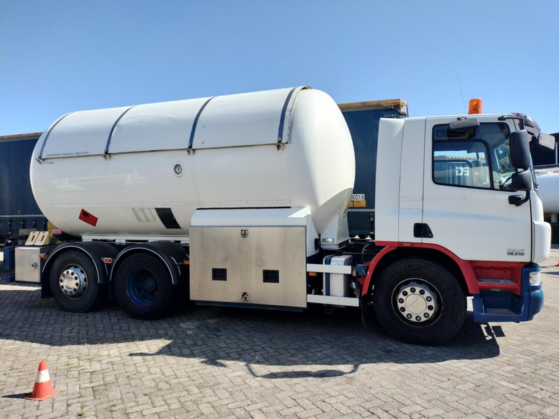 DAF FAN CF75. 6x2 -24030 L Gas tank truck -Gas, Gaz, LPG, GPL, Propane, Butane tank, Gastank ID 2.166 Rootselaar, flowmeter, pump, sunroof on tank - Tanker kamyon: fotoğraf 1 DAF FAN CF75. 6x2 -24030 L Gas tank truck -Gas, Gaz, LPG, GPL, Propane, Butane tank, Gastank ID 2.166 Rootselaar, flowmeter, pump, sunroof on tank - Tanker kamyon: fotoğraf 1