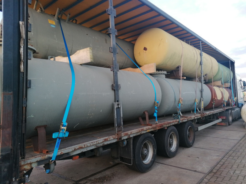 Visser 4850L(2.42 ton) Gastanks - Gas, Gaz, LPG, GPL, Propane, Butane tank Underground Gastank Used Tanks ID 1.008 ( Flexible options: Wholesale in a trailer/ Retail) - Tanker kamyon: fotoğraf 5 Visser 4850L(2.42 ton) Gastanks - Gas, Gaz, LPG, GPL, Propane, Butane tank Underground Gastank Used Tanks ID 1.008 ( Flexible options: Wholesale in a trailer/ Retail) - Tanker kamyon: fotoğraf 5