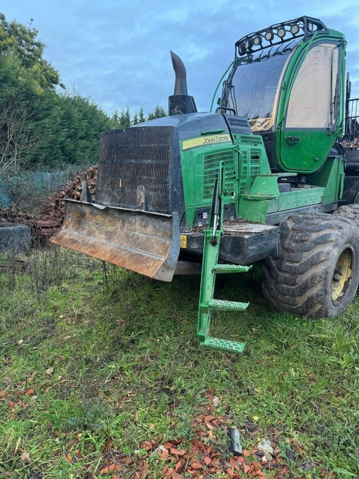 John Deere 1510G - Forwarder: fotoğraf 5 John Deere 1510G - Forwarder: fotoğraf 5