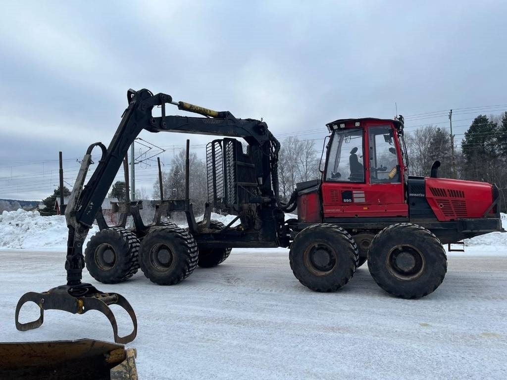 Komatsu 895 - Forwarder: fotoğraf 3 Komatsu 895 - Forwarder: fotoğraf 3