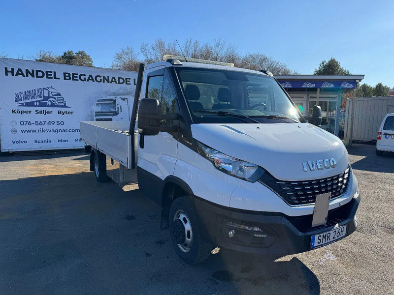 Iveco Daily 35C18, Flatbed + alu-side boards, 3.0TDi, 2022 - Sal/ Açık kasa kamyon: fotoğraf 1 Iveco Daily 35C18, Flatbed + alu-side boards, 3.0TDi, 2022 - Sal/ Açık kasa kamyon: fotoğraf 1